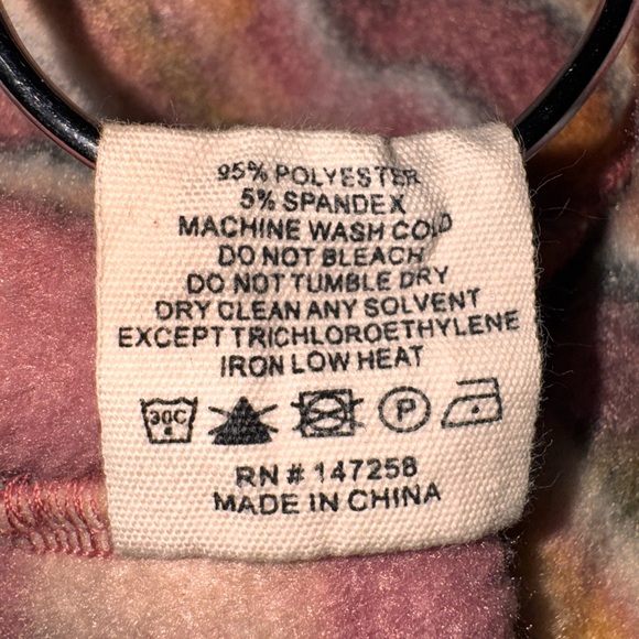 Simply Southern Women’s Aztec Pattern Fleece - Picture 4 of 4